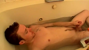 Boys-Pissing.com - Twink Billy Da Kidd fetish masturbation