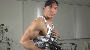East Boys: Muscled gay has a passion for nailing