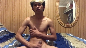 EuroBoyXXX.com - Adorable Xander Ridge squirting sex scene
