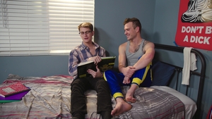 Next Door Twink: Kissing Twinks Make Study Fun
