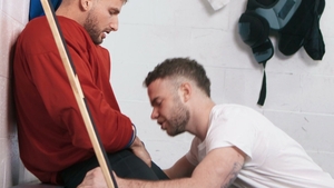 Men: Athlete's Ass Up, Plugged by Friend